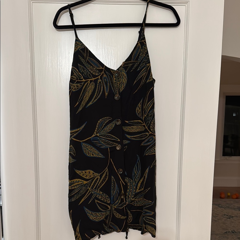 Black Leaf Print Button-Down Dress